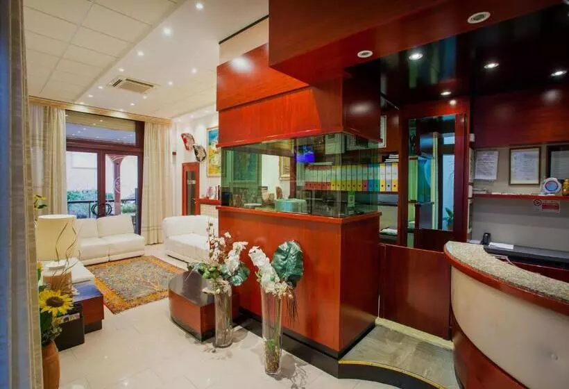 ホテル Sileoni Dépendance Villa Antonio