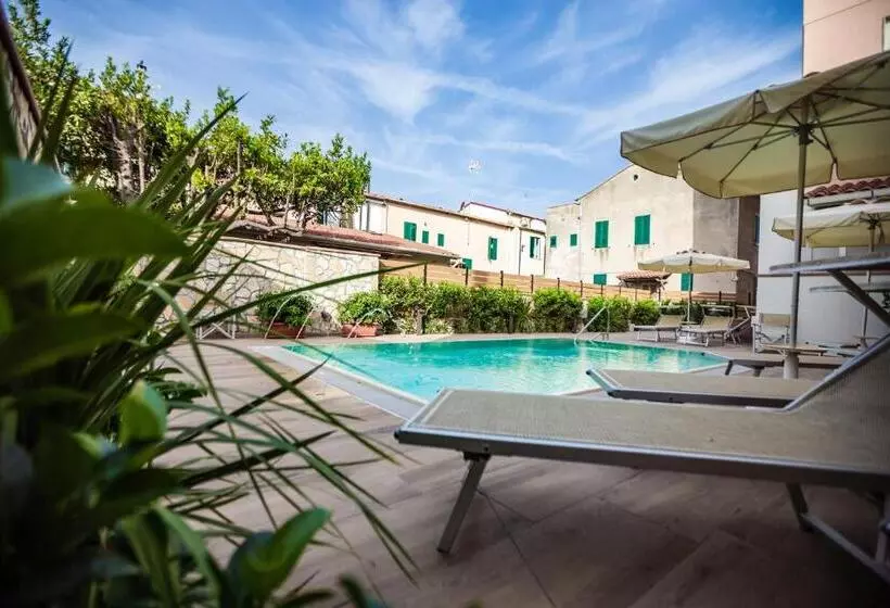 ホテル Sileoni Dépendance Villa Antonio