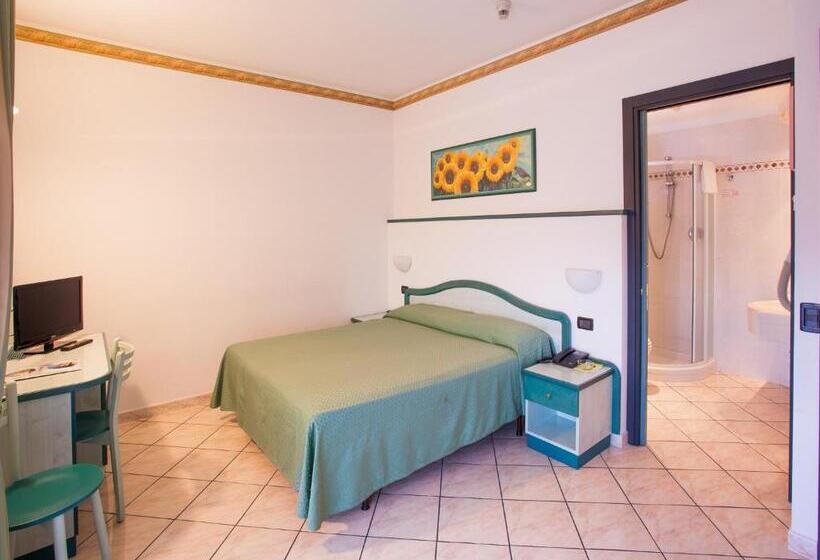 酒店 Sileoni Dépendance Villa Antonio