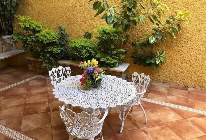 ホテル Suites Ejecutivas