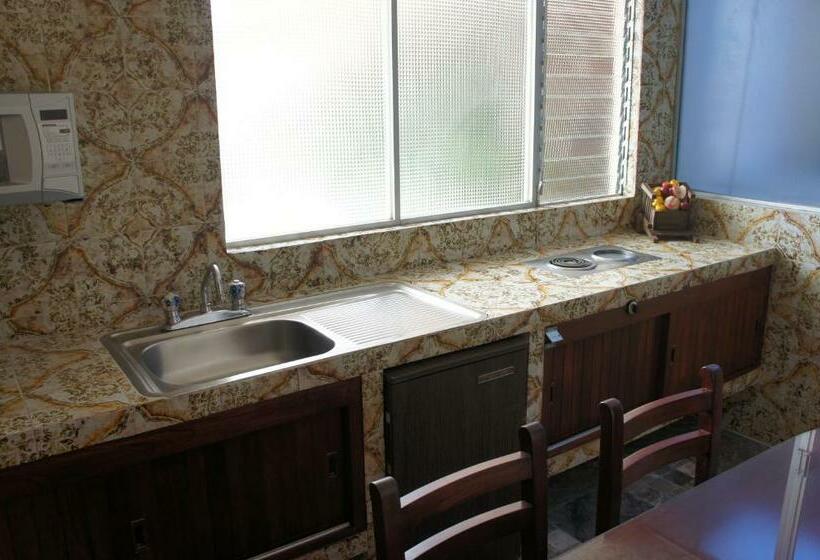 Отель Suites Teziutlan