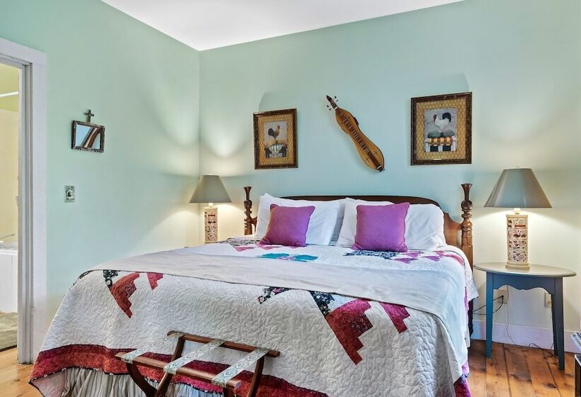 Отель Laurel Valley Resort