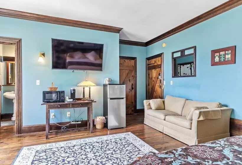 Hotelli Laurel Valley Resort