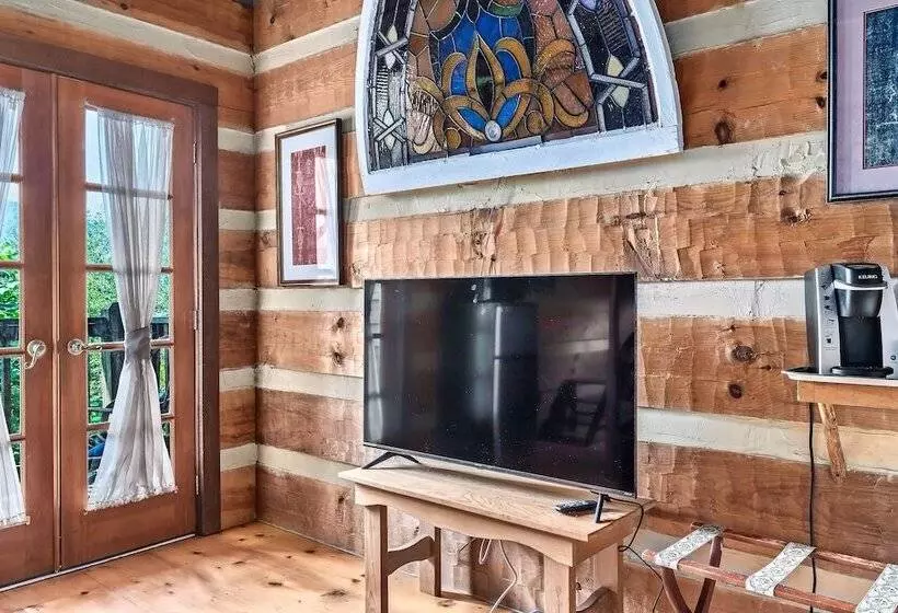 Hotelli Laurel Valley Resort