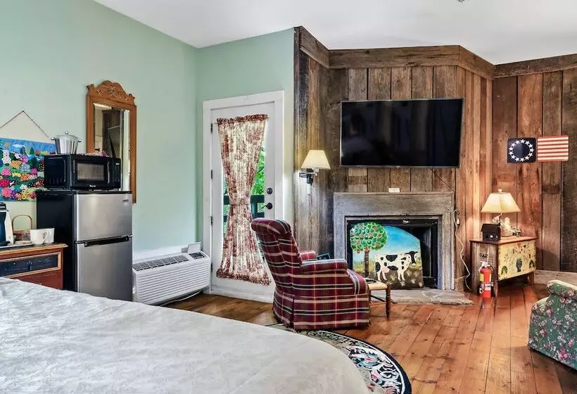 Hotelli Laurel Valley Resort