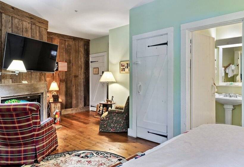 Отель Laurel Valley Resort