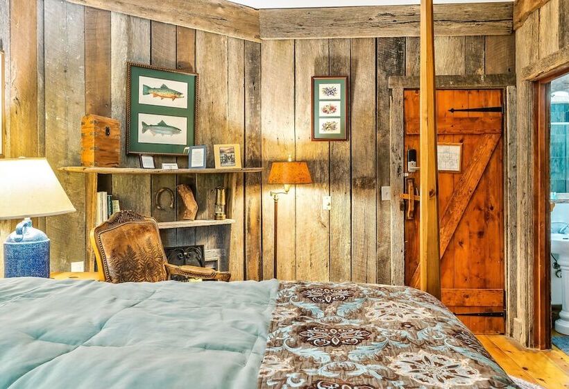 Отель Laurel Valley Resort