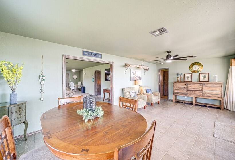 Lakefront Eufaula Cabin W/ Fire Pit & Private Dock