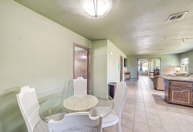 Lakefront Eufaula Cabin W/ Fire Pit & Private Dock