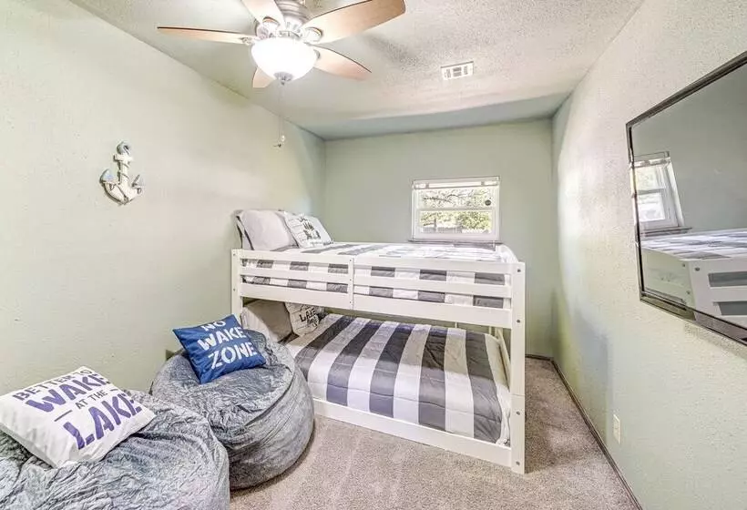 Lakefront Eufaula Cabin W/ Fire Pit & Private Dock