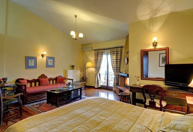 Naiades Hotel Resort & Conference