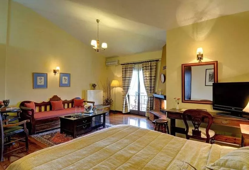 Naiades Hotel Resort & Conference