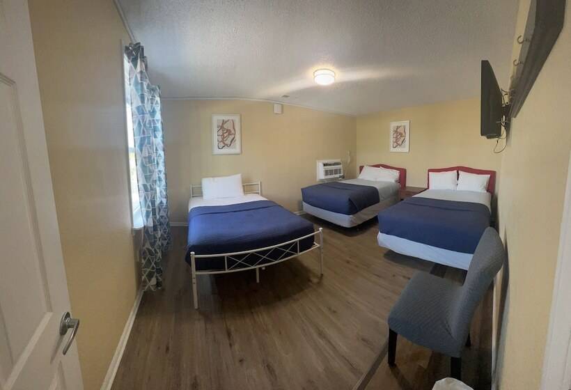 بنسيون Cmi Hotel 1935