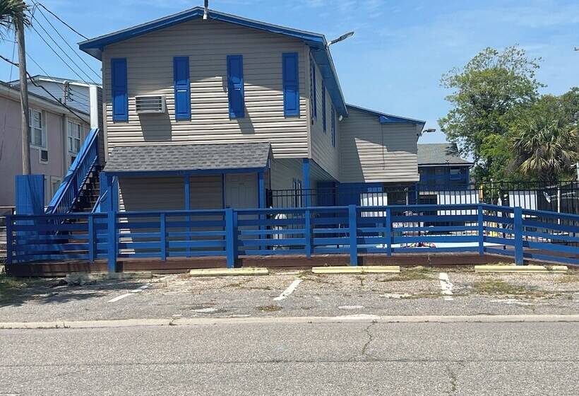 بنسيون Cmi Hotel 1935