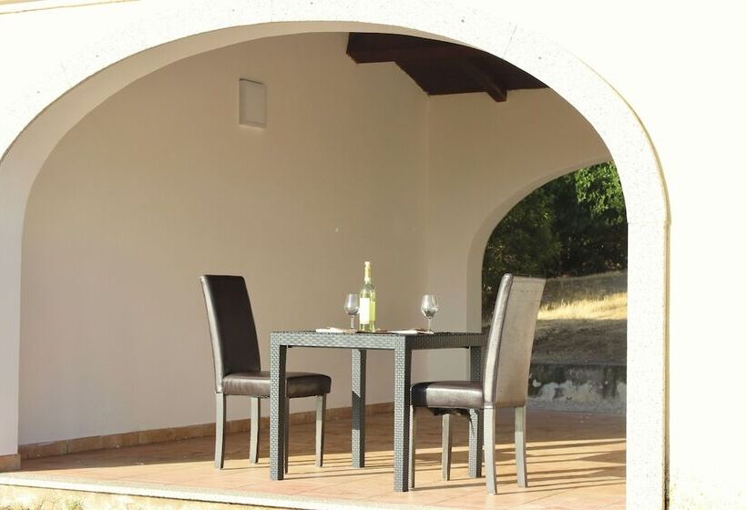 Residence Con Piscina A Badesi