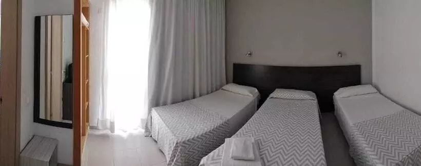 هاستل Hostal Tahiti Rs