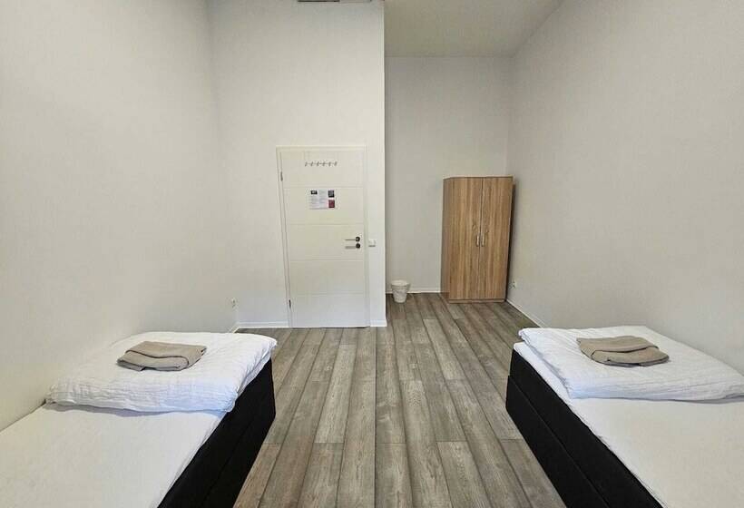 호스텔 Sfn Home Stay