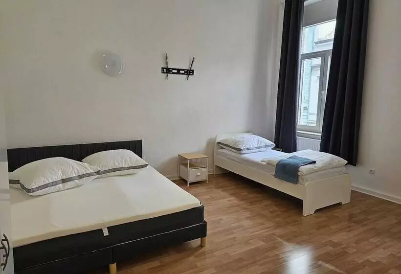 Retkeilymaja Sfn Home Stay