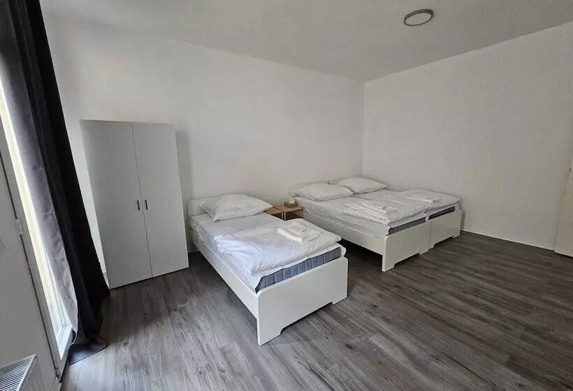 Retkeilymaja Sfn Home Stay