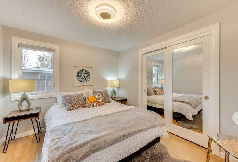 Boise Retreat ~ 2 Mi To Boise State University!