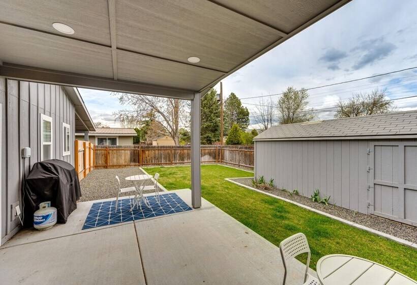 Boise Retreat ~ 2 Mi To Boise State University!