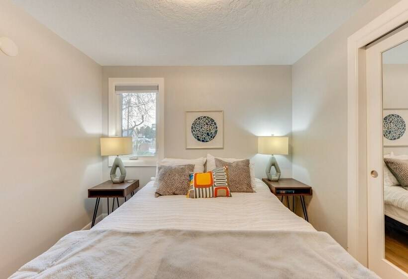 Boise Retreat ~ 2 Mi To Boise State University!