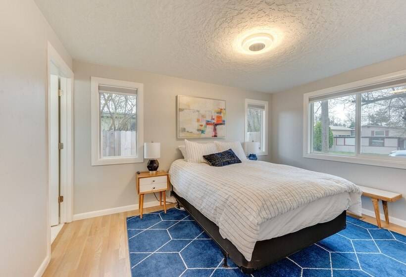 Boise Retreat ~ 2 Mi To Boise State University!