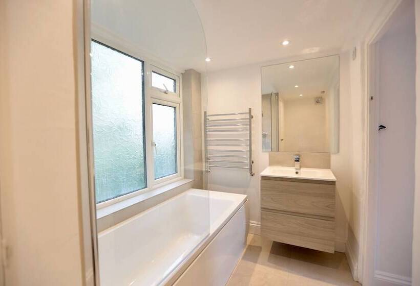 Cottage In East Rudham