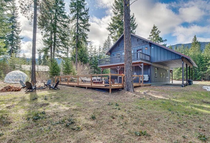 Cle Elum Cabin W/ Hot Tub, Fire Pit & Deck!