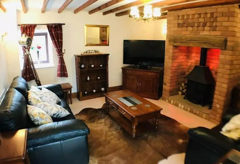 Maaseutuhotelli 2 Bed Barn Alton Towers Chatsworth Polars Peaks