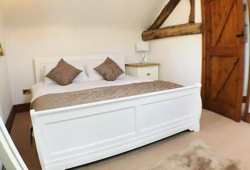 Maaseutuhotelli 2 Bed Barn Alton Towers Chatsworth Polars Peaks