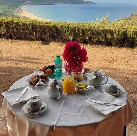 Hotelli Sardus Pater