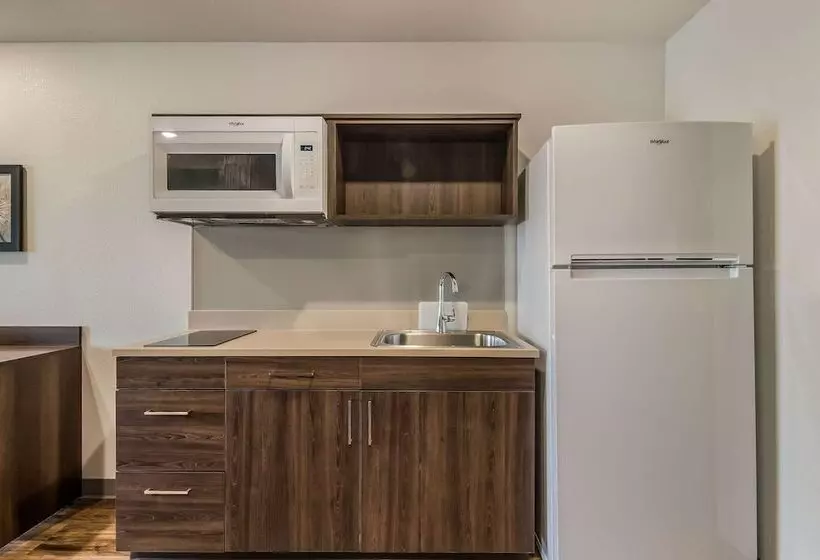 هتل Woodspring Suites Savannah West Chatham Parkway