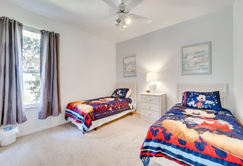 Kissimmee Home W/ Pool + Pond View, 5 Mi To Disney