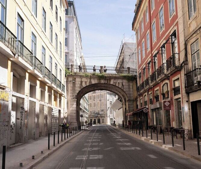 Limehome Lisbon Rua Do Arsenal