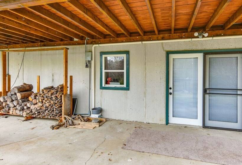 Lock Haven Cabin W/ Wood Stove & Mountain View!