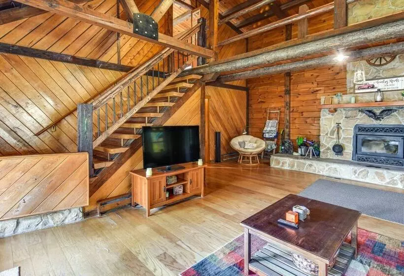 Lock Haven Cabin W/ Wood Stove & Mountain View!