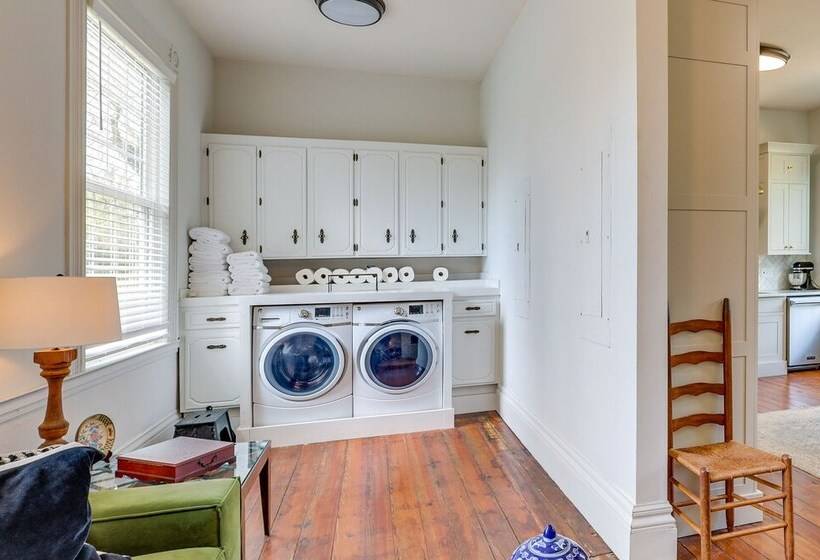 Milledgeville Home W/ Fire Pit + Pond Access!