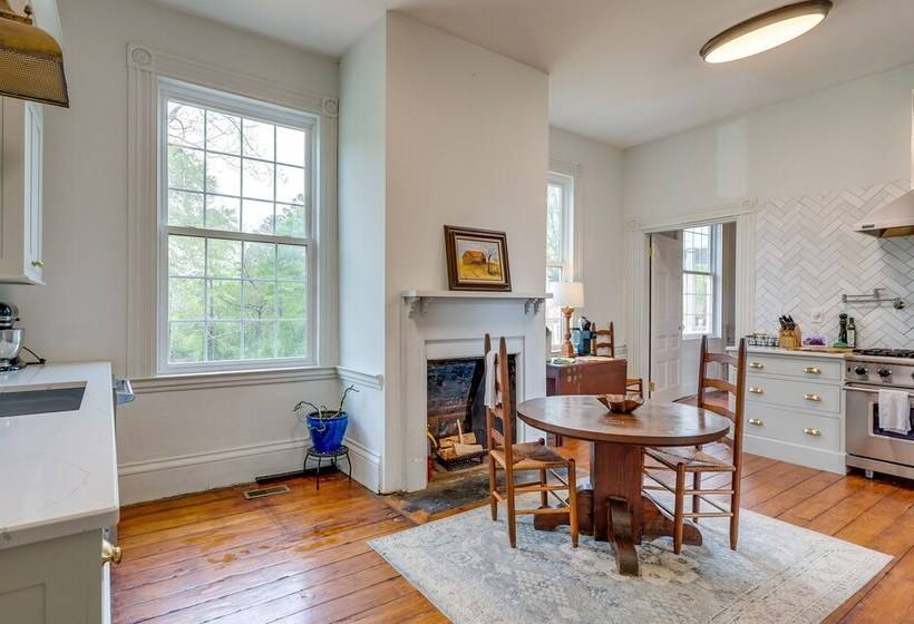 Milledgeville Home W/ Fire Pit + Pond Access!