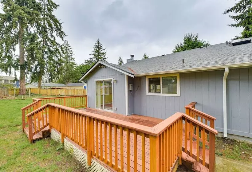 Olympia Home W/ Deck ~ 7 Mi To Amtrak Train!