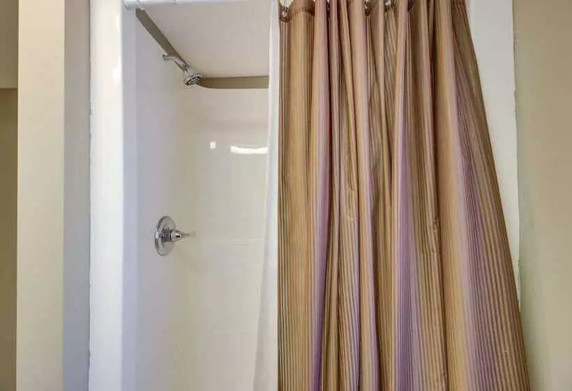 Fire Pit + Lake View: Cozy Park Rapids Cabin