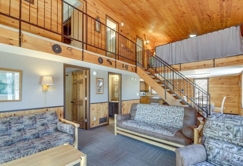 Fire Pit + Lake View: Cozy Park Rapids Cabin