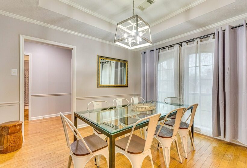 Pet Friendly Conway Home: 1 Mi To Hendrix College!