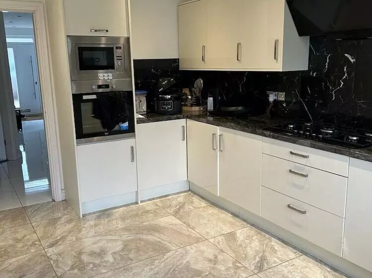 レジデンス New Build 4 Bed Det House In Yorkshire Nr Leeds