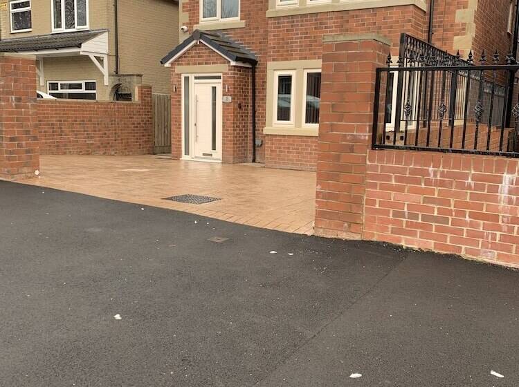 Rezydencja New Build 4 Bed Det House In Yorkshire Nr Leeds