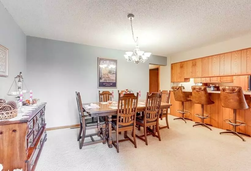 Riverfront Baxter Springs Home W/ Deck & Grill!