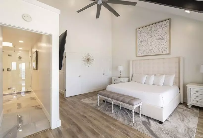 Backyard Beach By Avantstay Oceanfront Destin Paradise