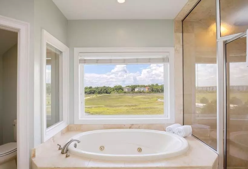 Beachwalk By Avantstay Hilton Head Oasis Steps From Singleton Beach