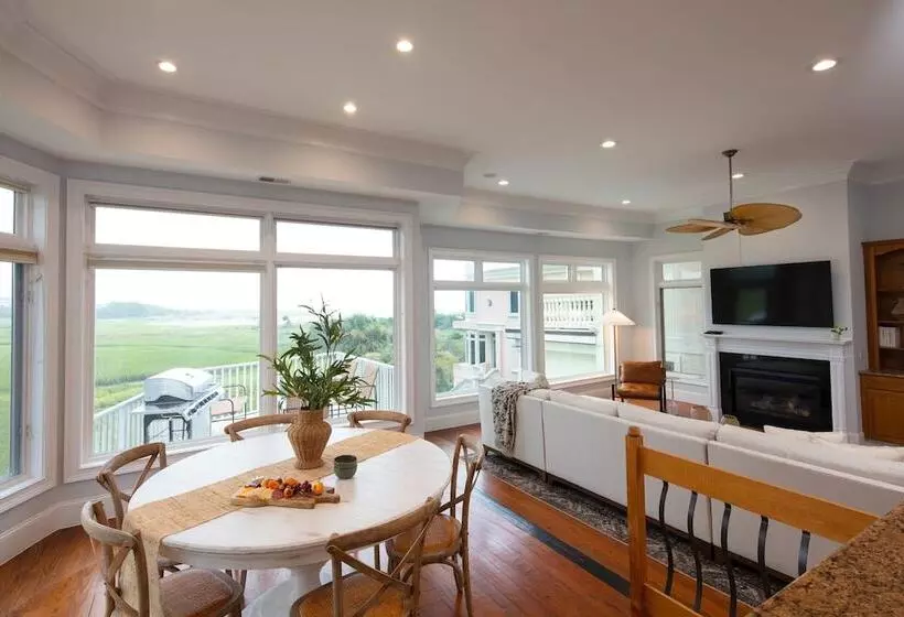 Beachwalk By Avantstay Hilton Head Oasis Steps From Singleton Beach