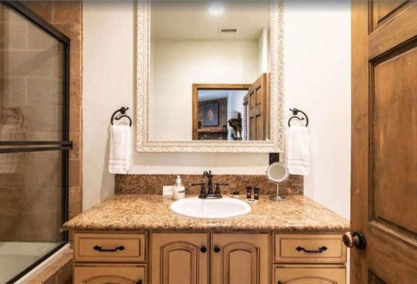 Big Bear Castle By Avantstay Private Home In Great Big Bear Location W/ Hot Tub